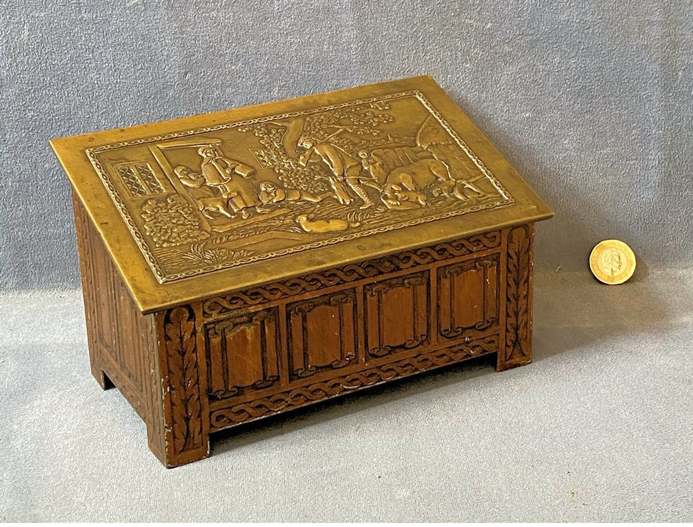 Jacob Biscuit Tin — Brass, 1929