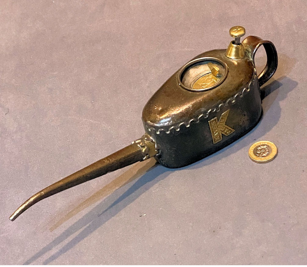 Kayes Patent Oil Can — Brass, late 19th century