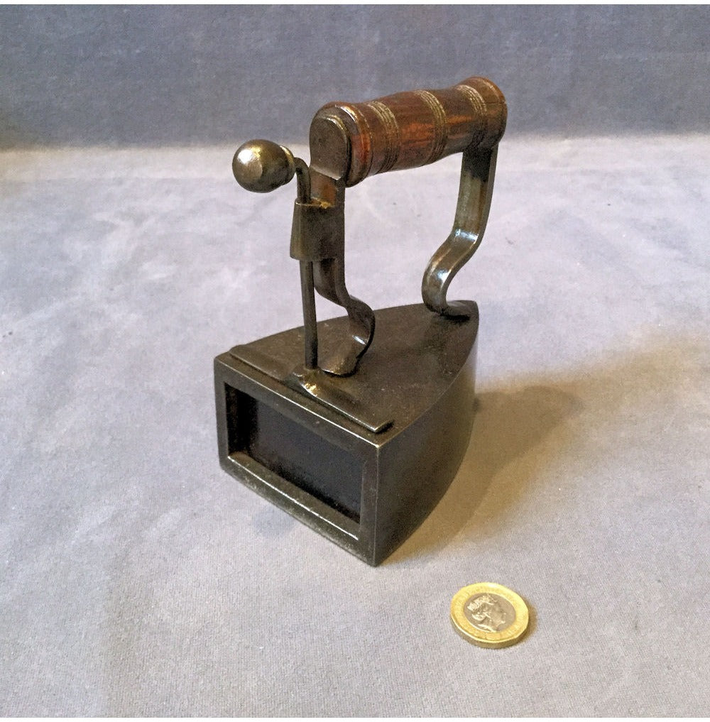 Kenrick Box Iron with Slug — view 2