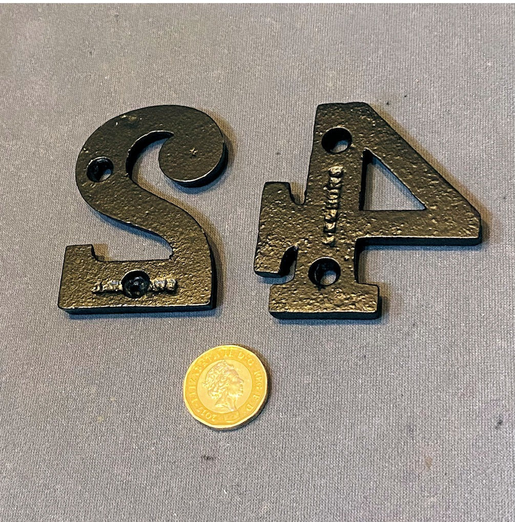Kenrick Cast Iron 24 / 42 — view 2