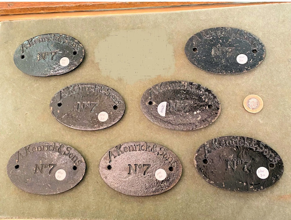 Kenrick Cast Iron House Numbers, 7 available — view 2