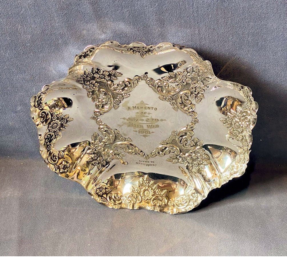 Memento of Boer War 1901 Plated Dish — Silver plate, 1901