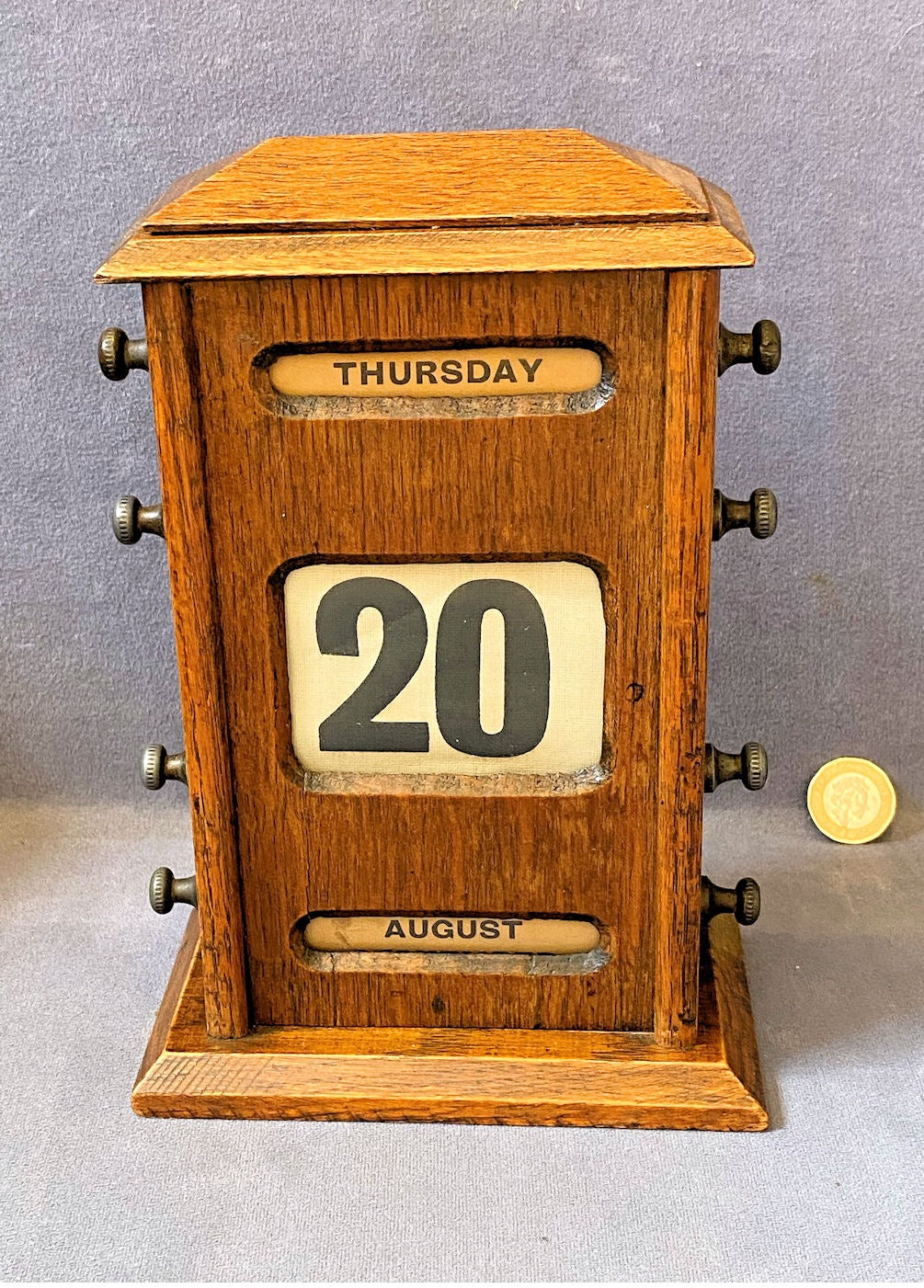 Oak Desk Calendar — Oak, circa 1900