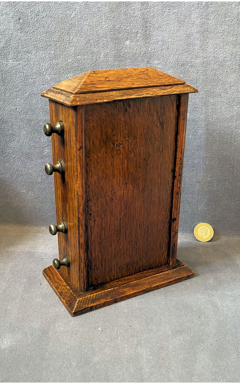 Oak Desk Calendar — view 3