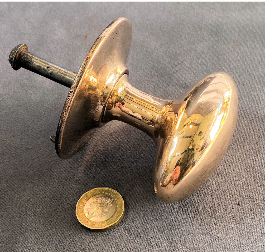 Oval Brass Door Pull Knob — view 3