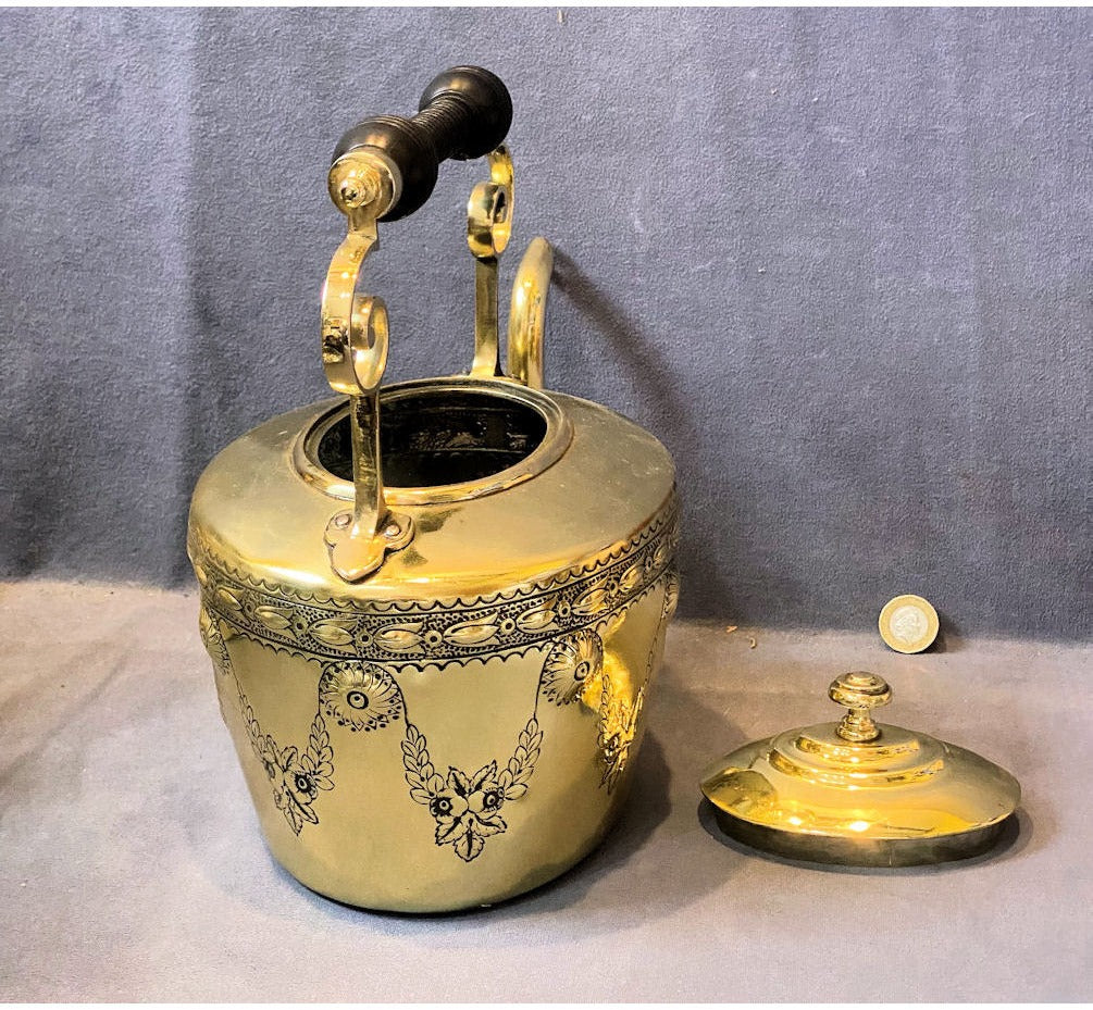 Oval Brass Kettle — view 3