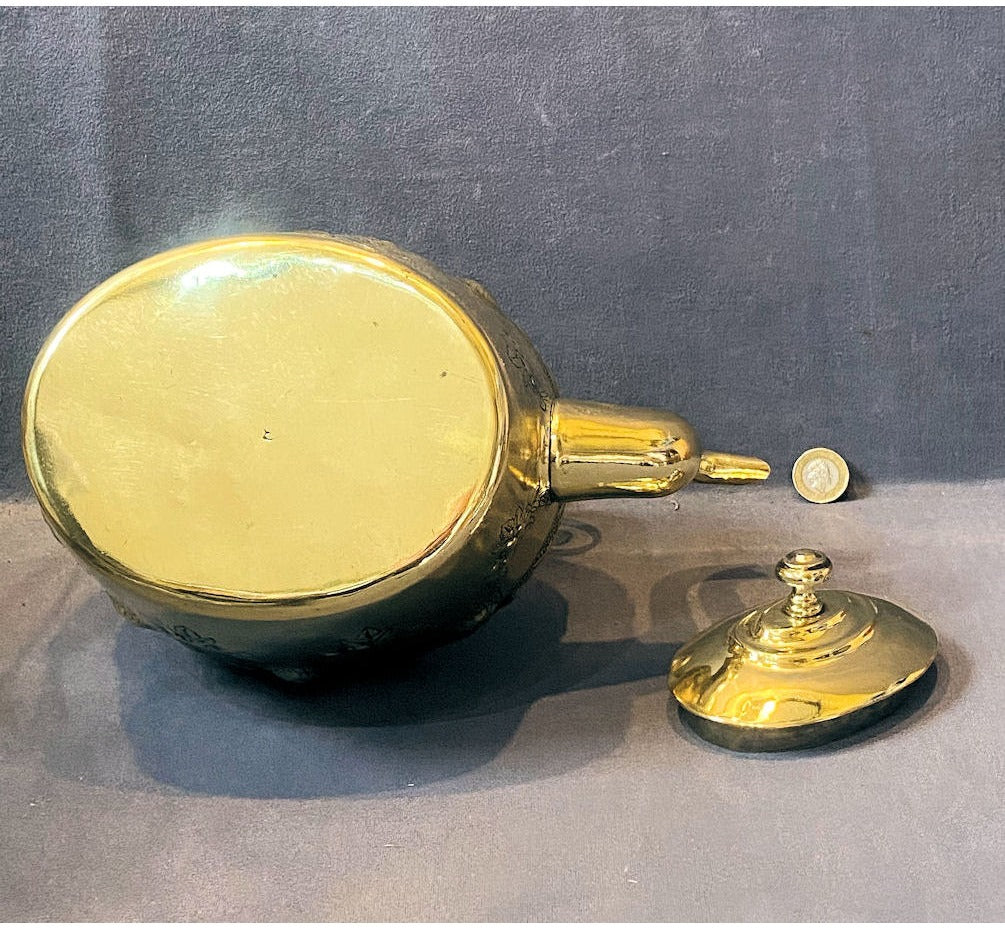 Oval Brass Kettle — view 4