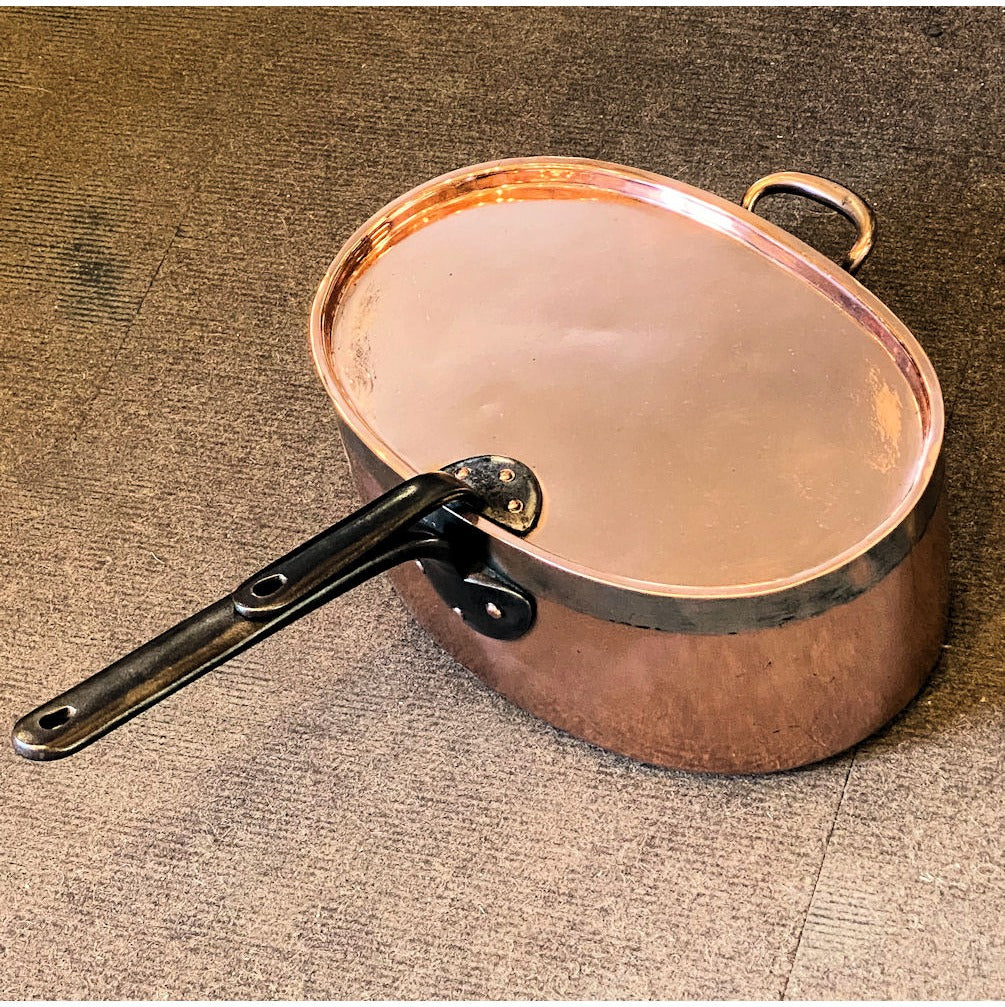 Oval Copper Saucepan with Lid — view 2