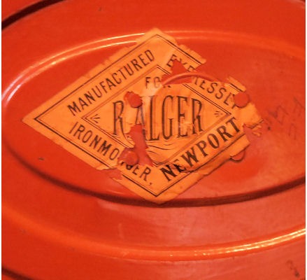 Oval Steel Hat Tin — view 3