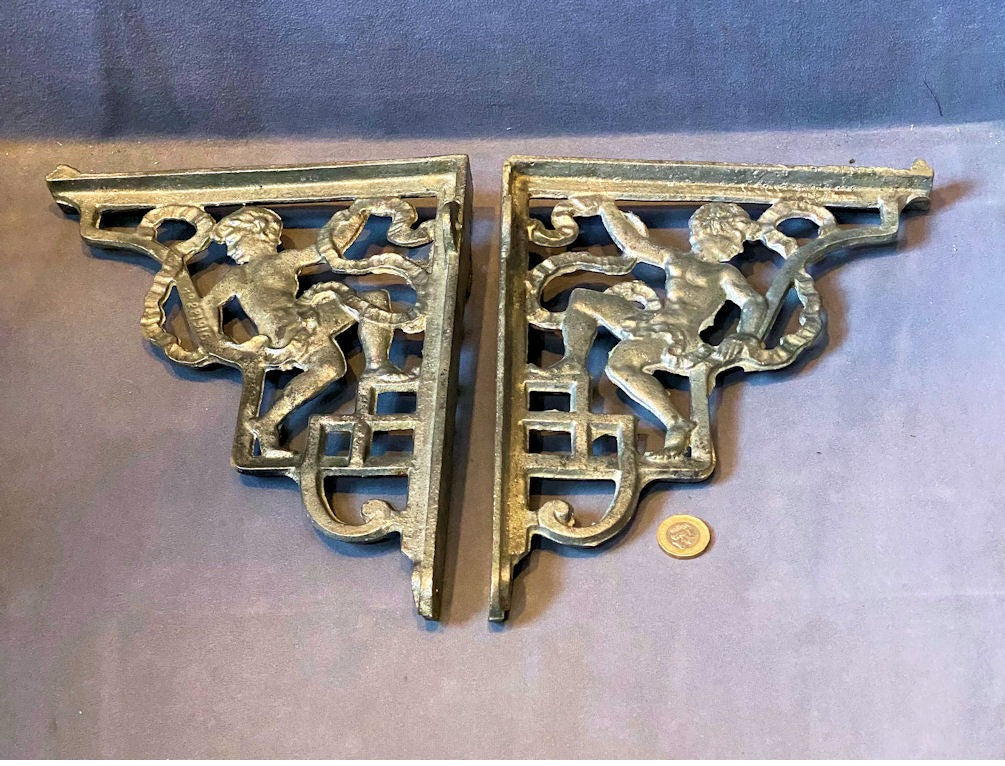 Pair of Galvanised Cast Iron Shelf Brackets — Galvanised, late 19th century
