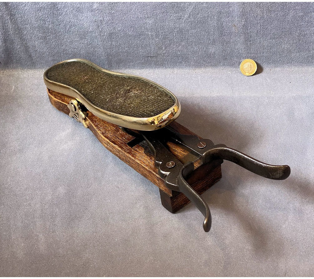 Patent Boot Jack — view 2