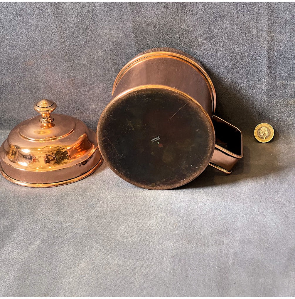 Picard of London Copper Flour Dredger ? — view 4