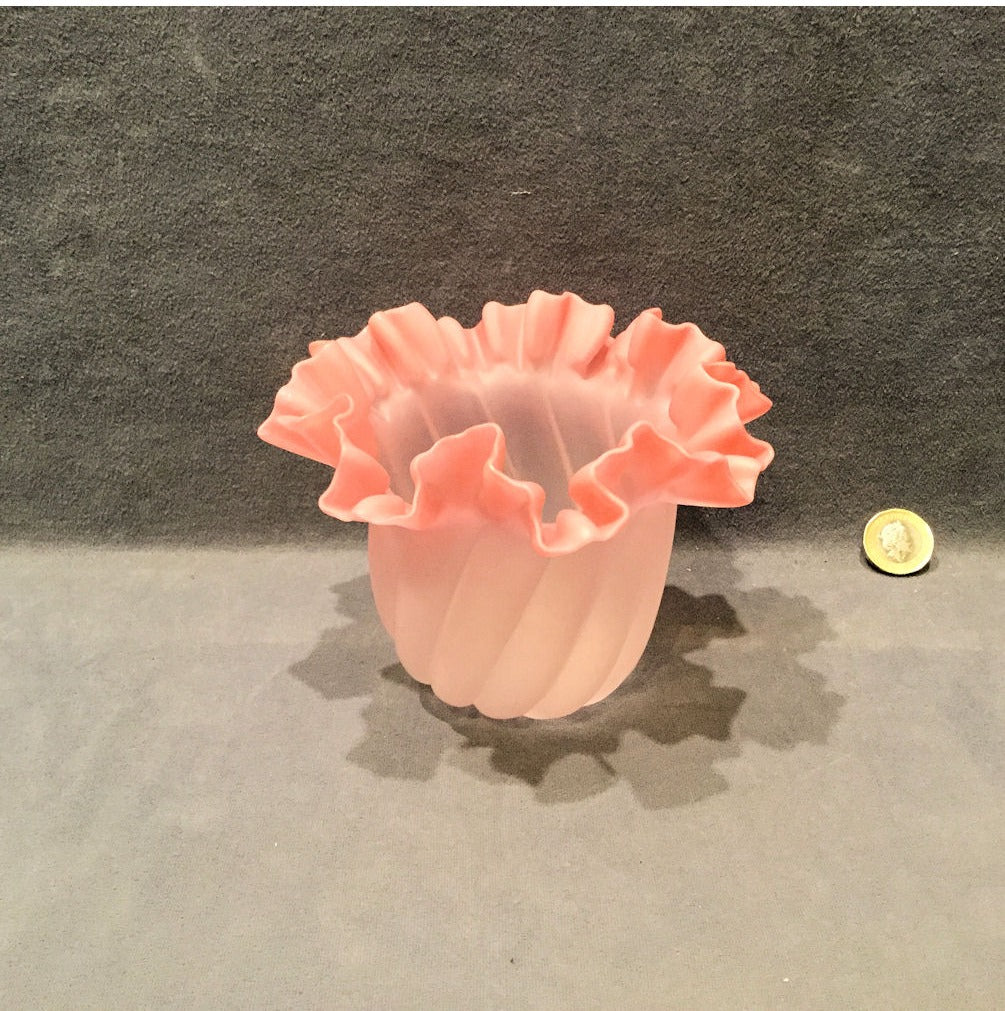 Pink and Frosted Glass Lamp Shade — view 3
