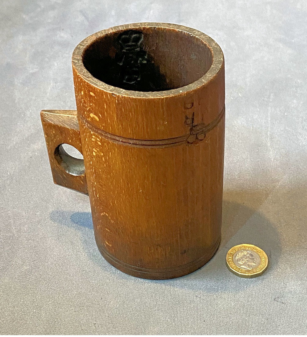 Pint Corn Chandler Pulse Measure — Beech, late 19th century