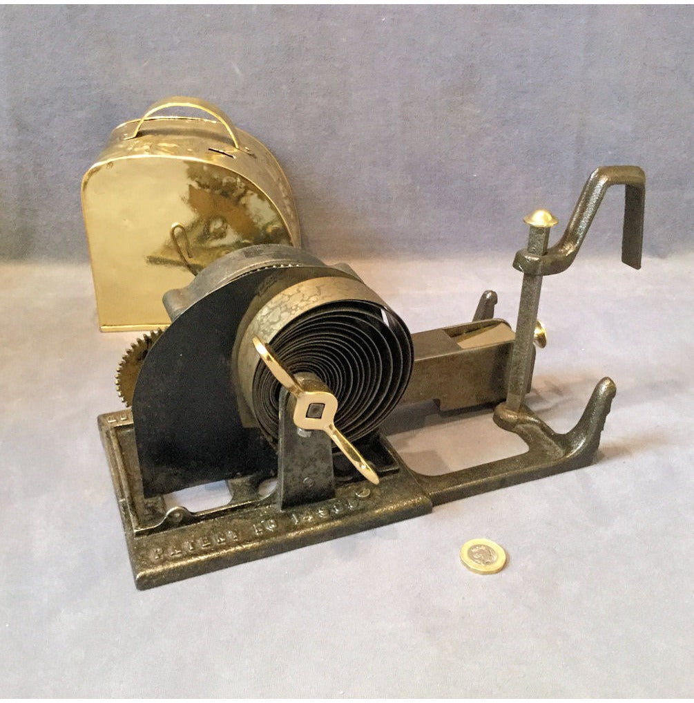 Queen Fire Lighting Fan — view 4