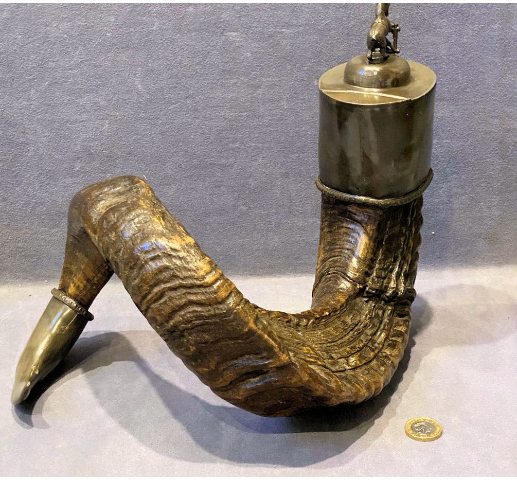 Rams Horn Snuff Mull — view 3