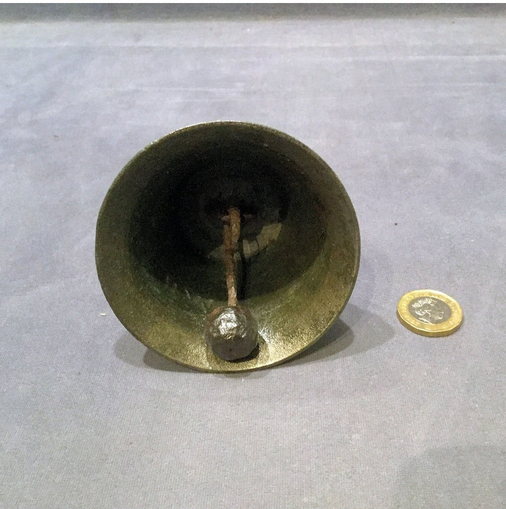 Robert Wells No 5 Bell — view 3