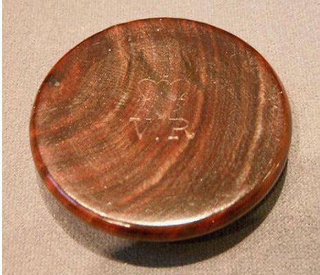Rosewood Glove or Wig Powderer — view 3