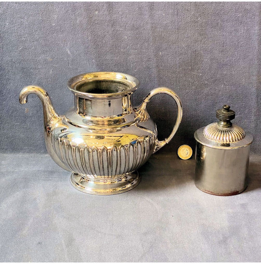 Royles Patent Self Pouring Teapot — view 2