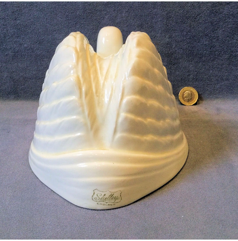 Shelley Swan Jelly Mould — view 3