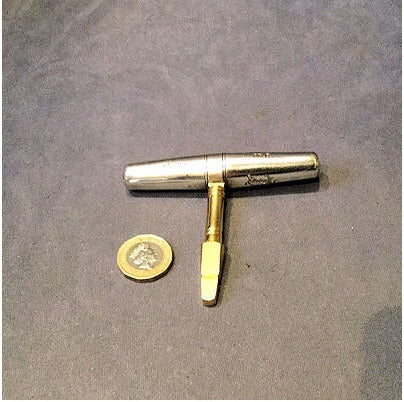 Silver Roundlett Coach Key — view 2