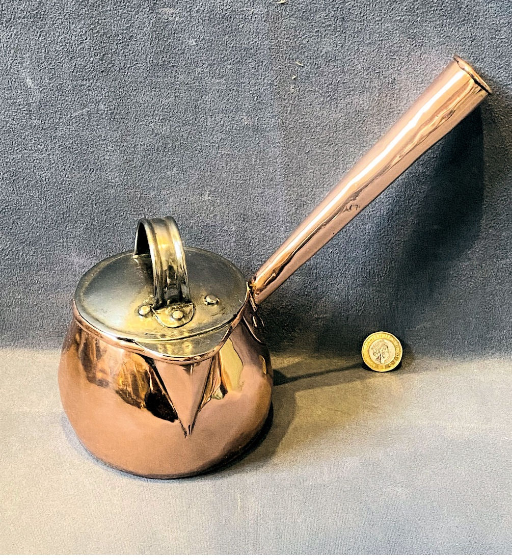Small Copper Saucepan with Lid — Copper, late 19th century