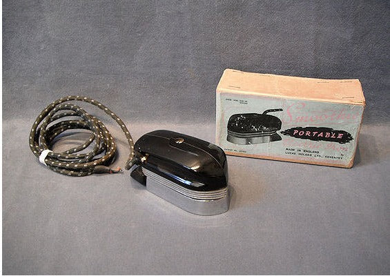 Smoothie Portable Electric Iron — view 2