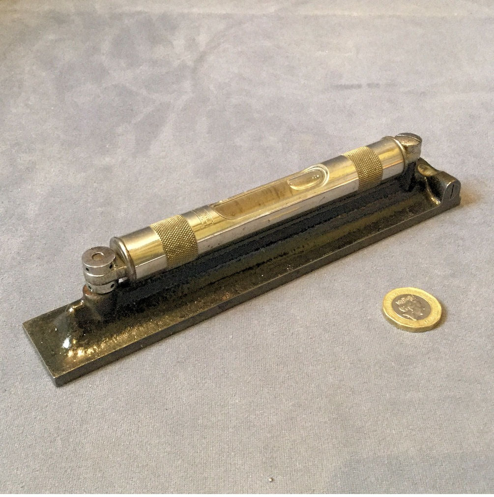 Starrett USA Engineers Spirit Level — Cast iron, 1920's