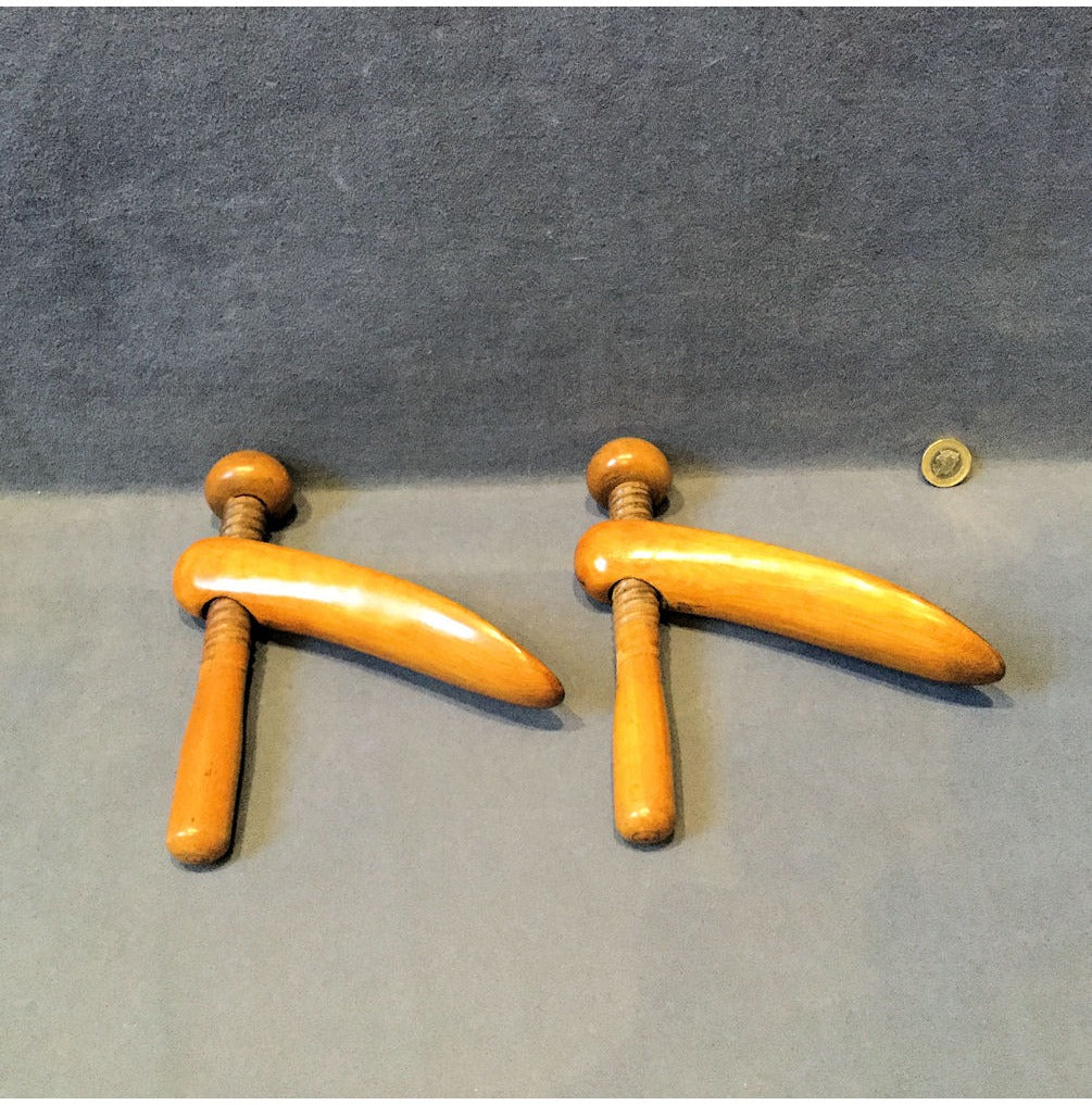 Watt's Patent Shoe Trees — view 3