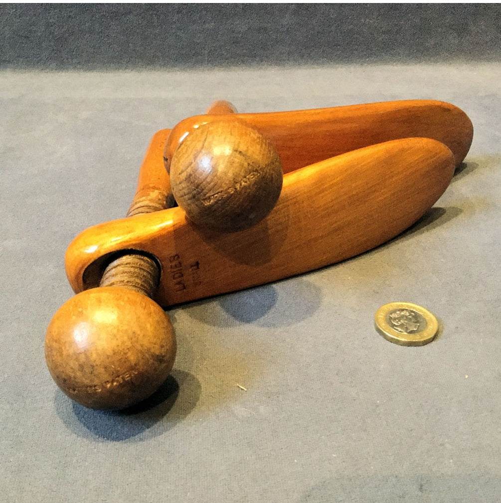 Watt's Patent Shoe Trees — view 4