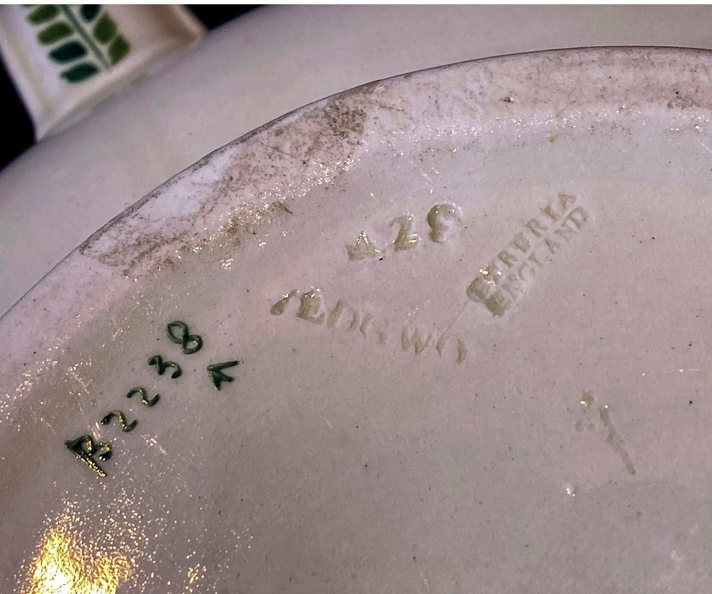 Wedgwood Chamberpot — view 5