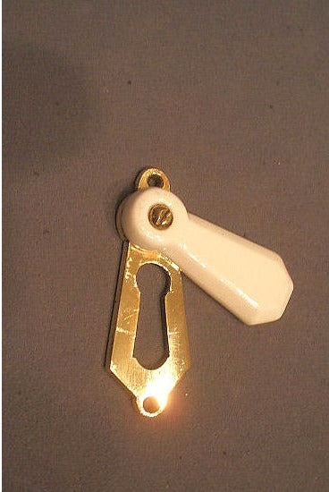White Ceramic Keyhole with Cover — view 2