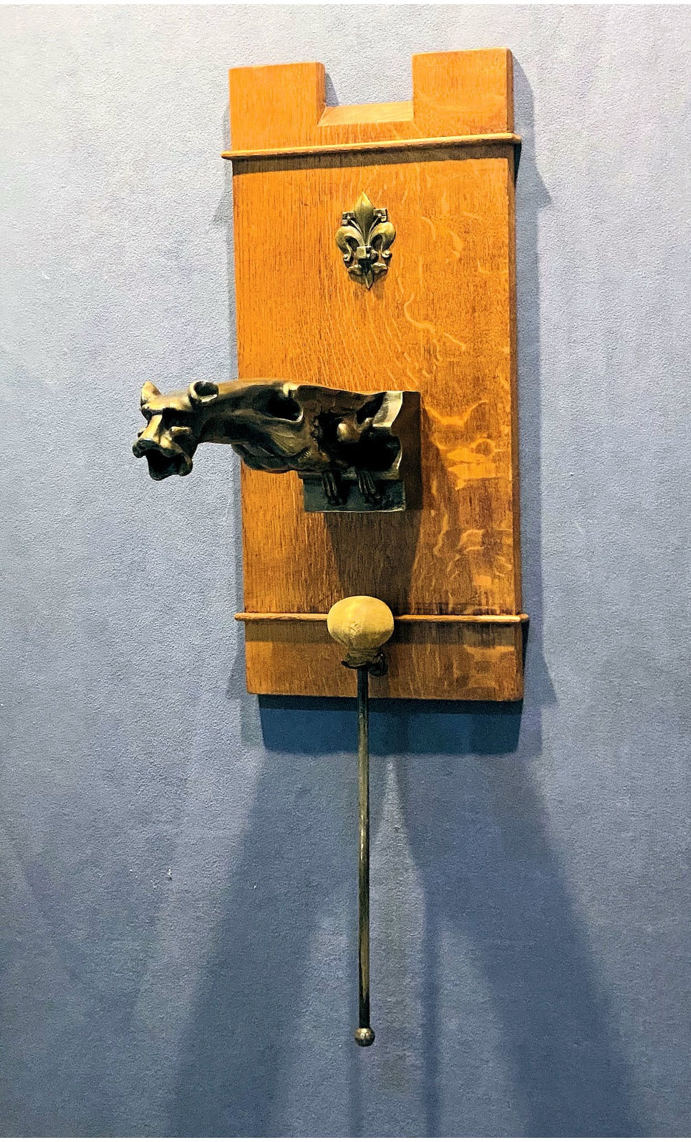 WT&S Wall Mounted Dinner Gong — view 4